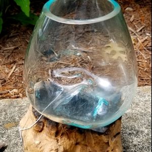 Hand-blown Glass in Gamal wood